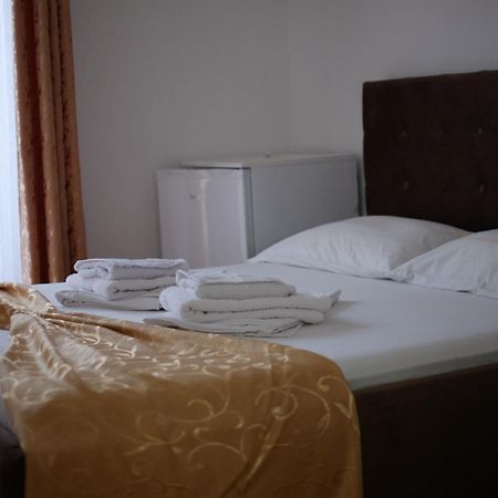 Molla Apartments Ulcinj Bagian luar foto