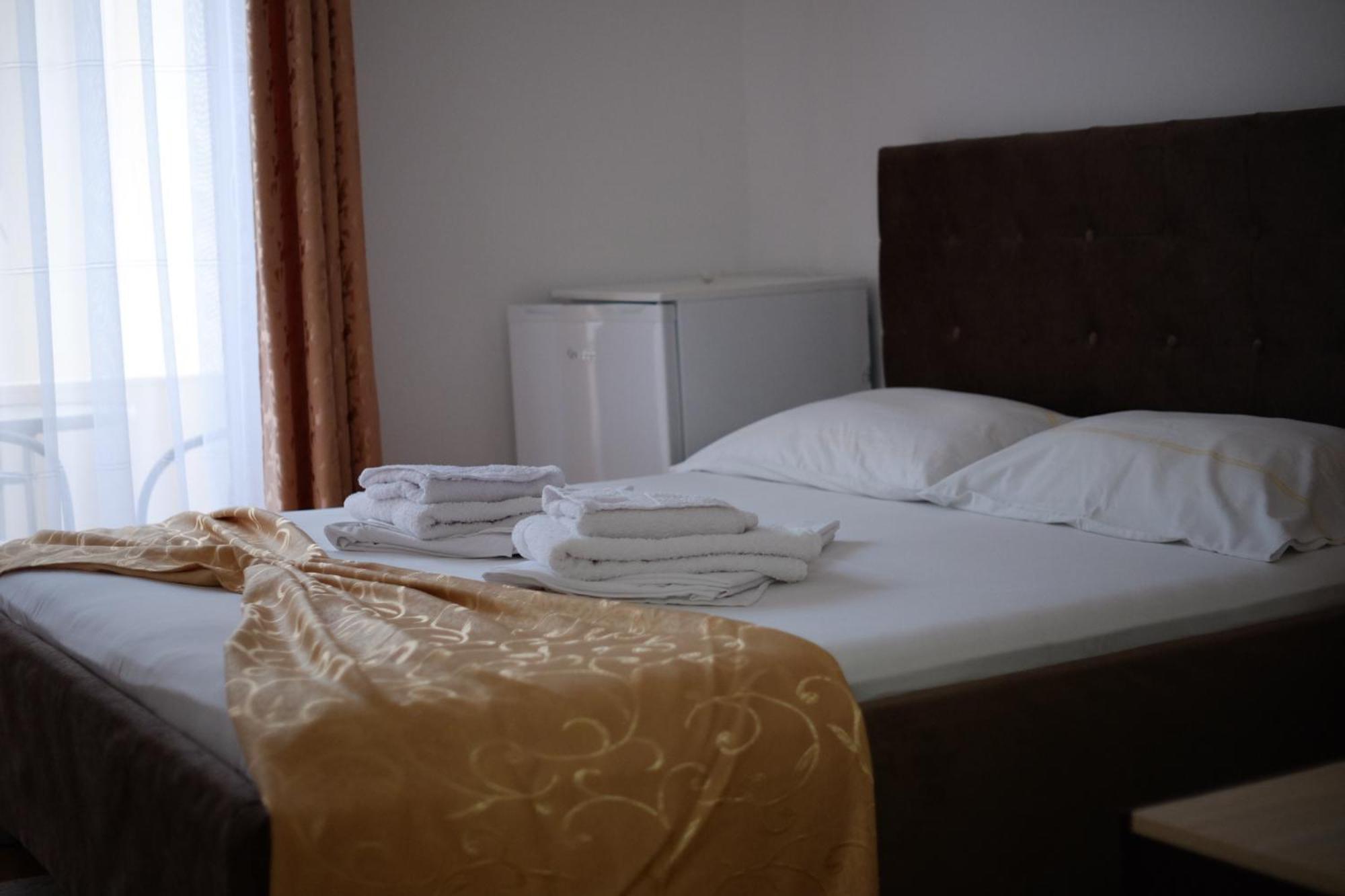 Molla Apartments Ulcinj Bagian luar foto