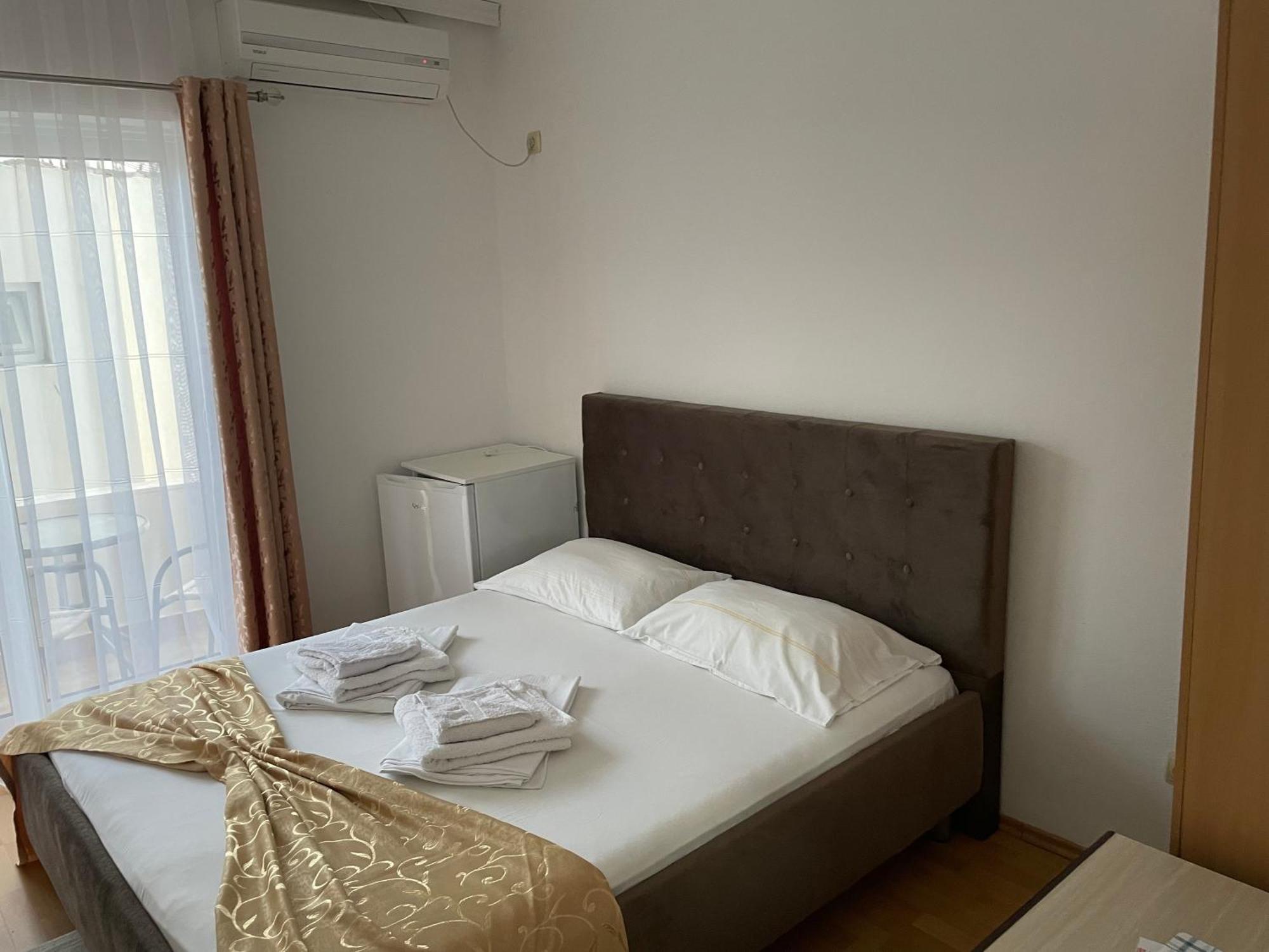 Molla Apartments Ulcinj Bagian luar foto