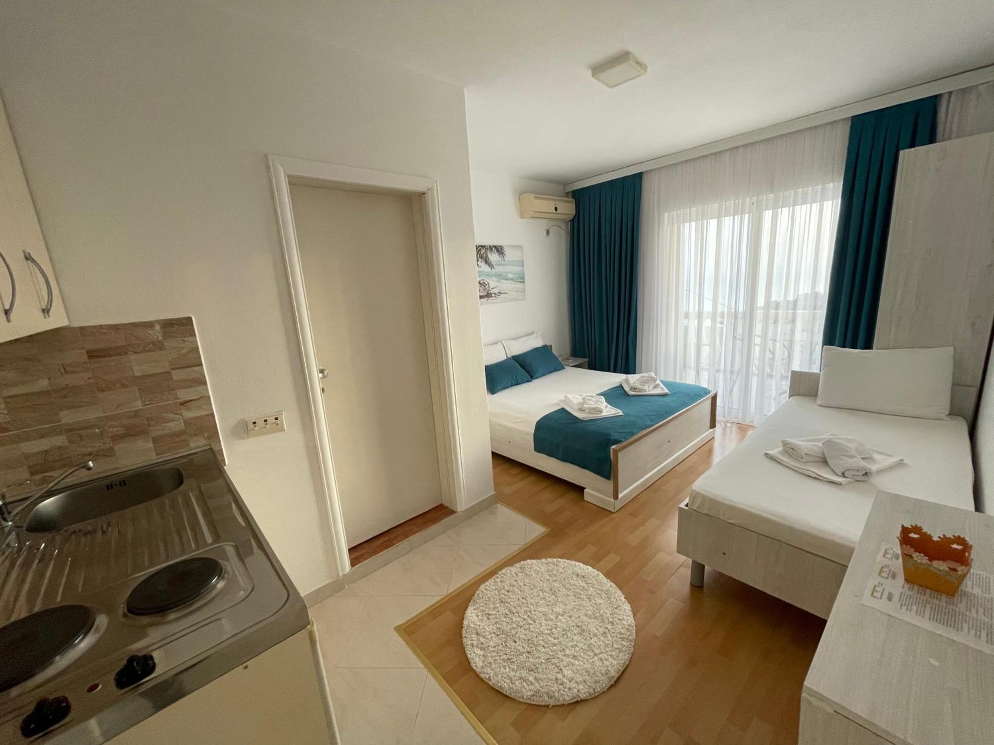 Molla Apartments Ulcinj Bagian luar foto