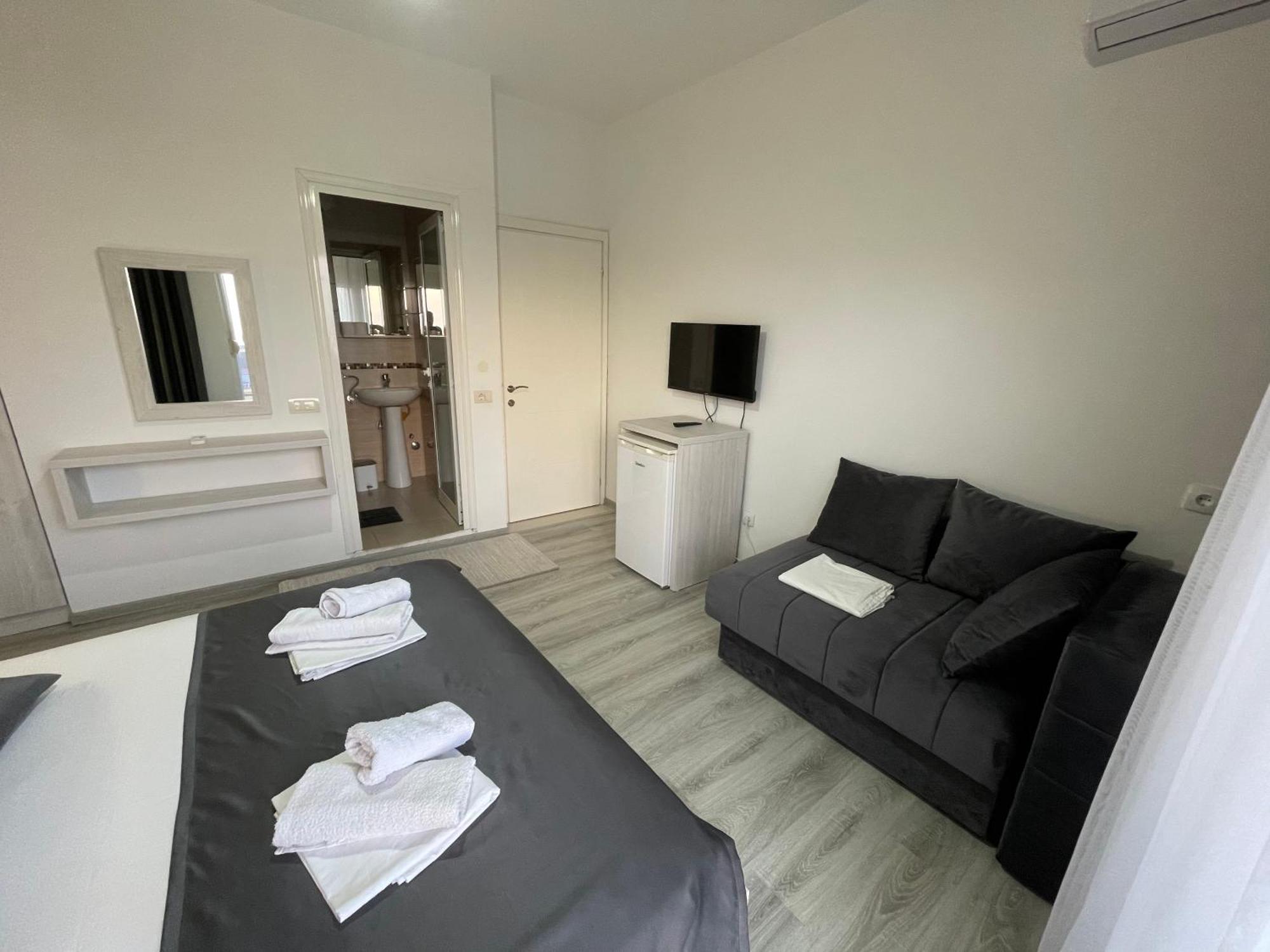 Molla Apartments Ulcinj Bagian luar foto
