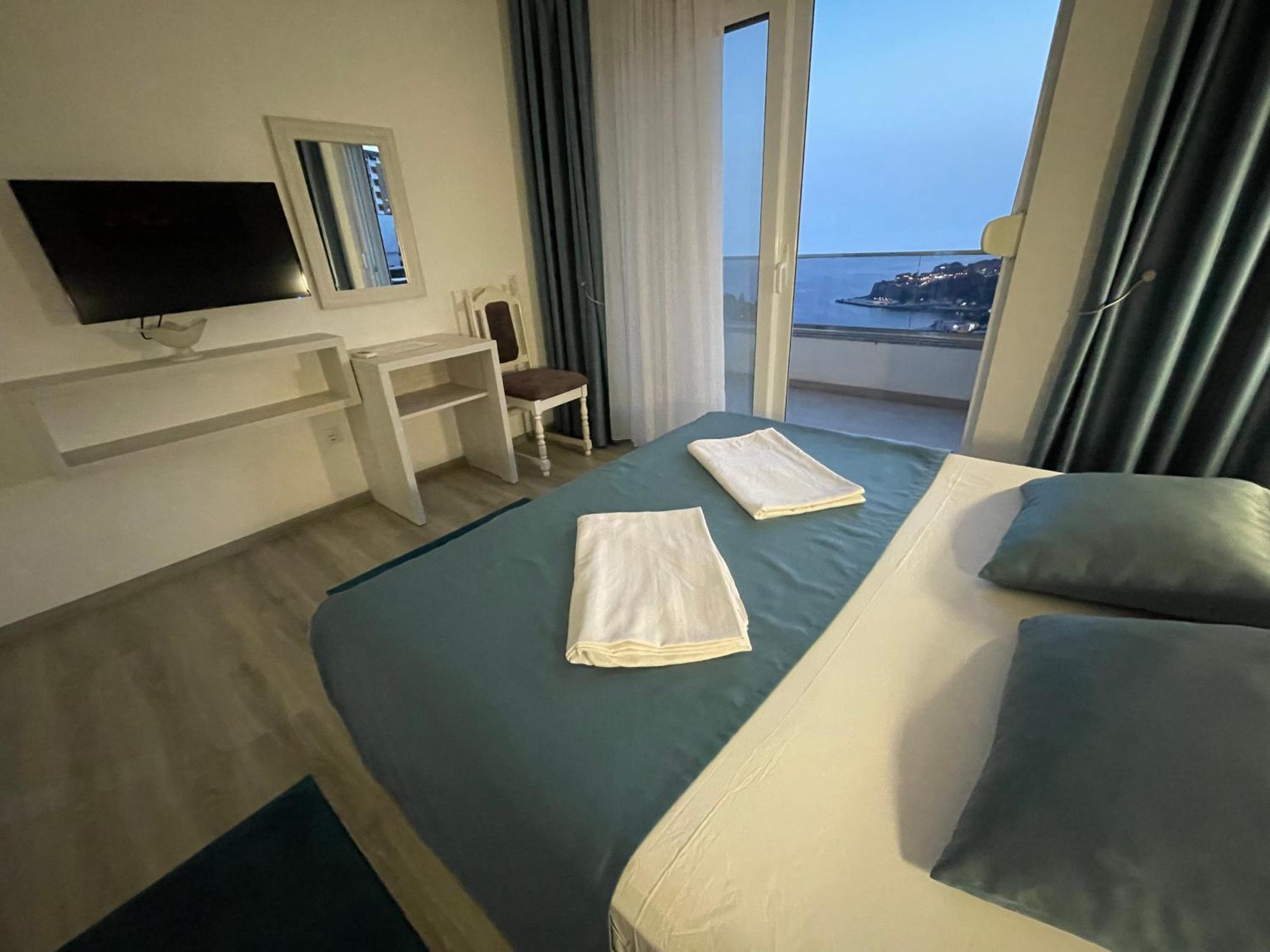 Molla Apartments Ulcinj Bagian luar foto